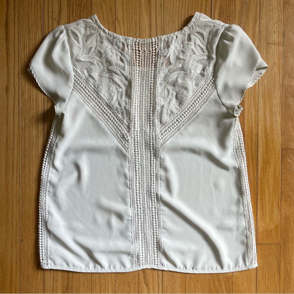 Gracia Crochet Back Blouse